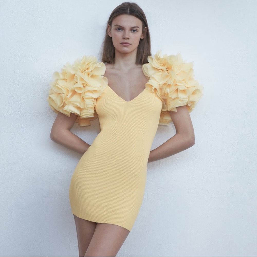NWT Zara Yellow Knit Tube Dress with Puff Sleeves